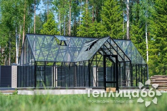 Теплица botanik T Style 45 Maximum с тамбуром Standard под стекло, ширина 3,6 м. (калькулятор)